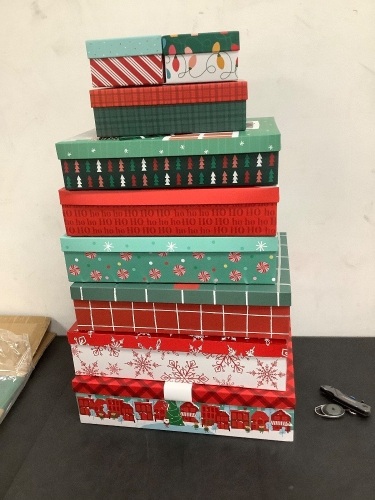 9pc Seasonal Gift Box Set - Lot 5045