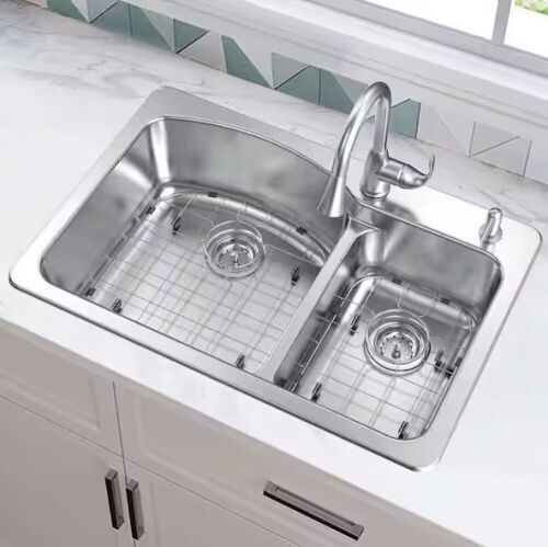 Glacier Bay Bratten 33 in. Drop-In 60/40 Double Bowl 18 Gauge Stainless Steel Kitchen Sink with Pull-Down Faucet - Lot 183