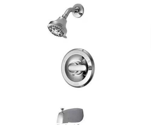 Delta Classic Single-Handle 5-Spray Tub and Shower Faucet in Chrome - Lot 627