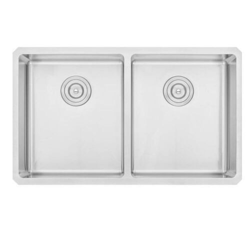 Undermount 16-Gauge Stainless Steel 32 in. x 19 in. x 10 in. 50/50 Double Bowl Kitchen Sink  - Lot 144