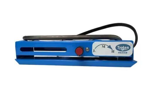 Trojan Hot-Scot 450-Watt Electric Water Heater for Livestock and Water Tanks - Lot 549
