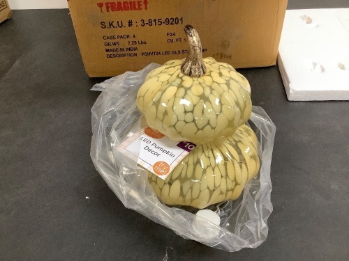 Set of 4 Led Pumpkin Decore - Lot 5250