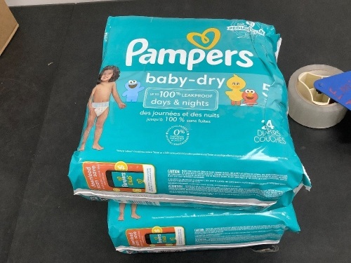 Set of 2 Pampers Baby-Dry Diapers Size 5 - Lot 2482