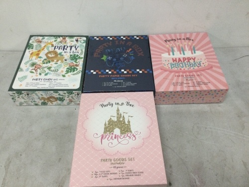 Party in a Box 43pcs (Set of 4) - Lot 5549