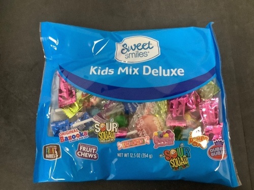 Sweet Smiles Kids Mix Deluxe, Variety Bags, 6-Pack - Lot 5305