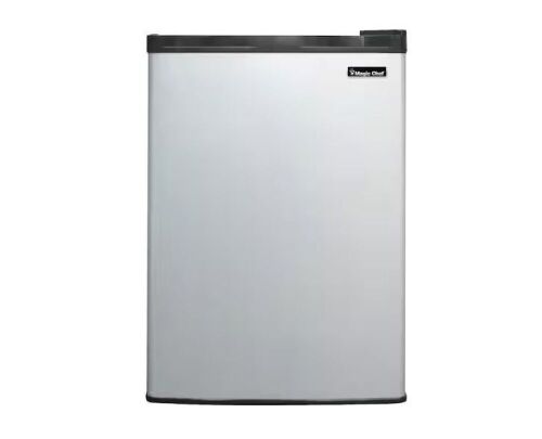 Magic Chef 2.6 cu. ft. Mini Fridge in Stainless Steel Look without Freezer - Lot 94