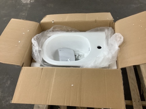 Swiss Madison Cascade Bidet  - Lot 10