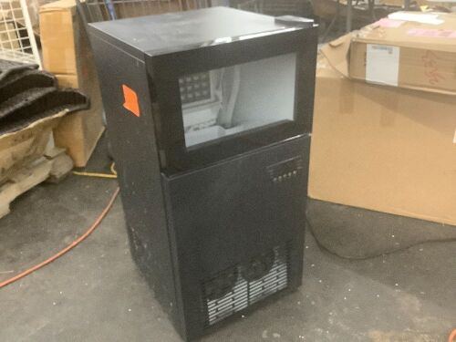 Commercial 130 lb./24 H Freestanding Ice Maker Machine with 35 lb. Storage  - Lot 215