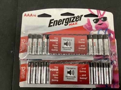 Set of 2 AAA Enigizer Max Battery Pack - Lot 5638