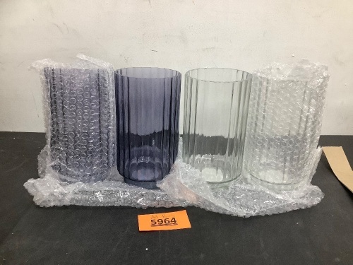 Glass Vases, 4-Pack - Lot 5964