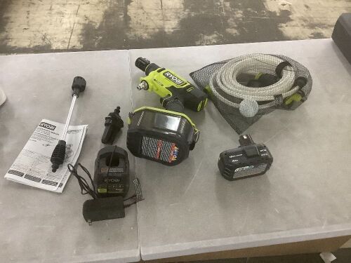 RYOBI 40V HP Brushless EZClean 600 PSI 0.7 GPM Cordless Battery Cold Water Power Cleaner with 2.0 Ah Battery and Charger - Lot 644