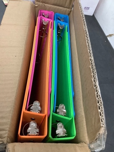 Box of Multicolored Binders - Lot 6081