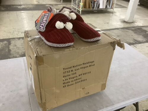 Case of (10) Women's Bootie Slippers, Large 9-10 - Lot 187