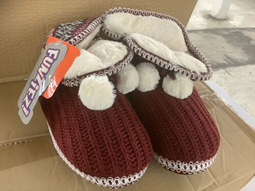 Case of (10) Women's Bootie Slippers, Large 9-10 - Lot 190