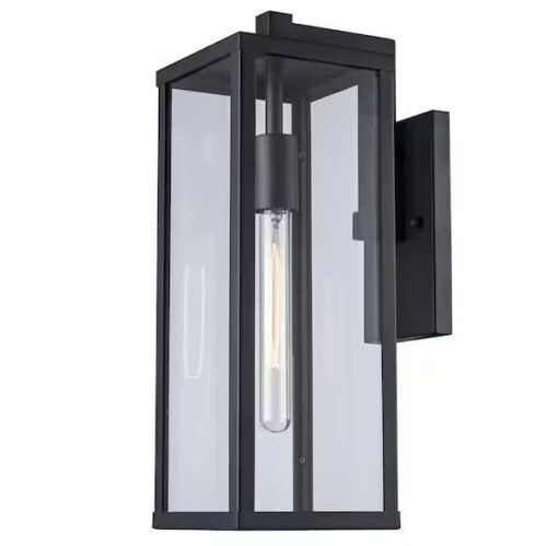Bel Air Lighting Oxford 17.75 in. 1-Light Black Modern Outdoor Wall Light Fixture with Clear Glass - Lot 587