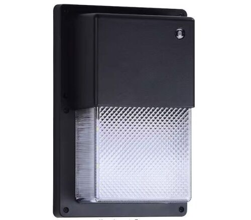 Lot of (2) Simply Conserve 100-Watt Equivalent Integrated LED Black Mini Wall Pack Light, 4000K - Lot 667