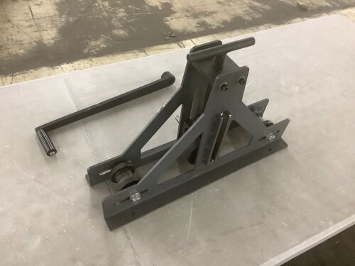 VEVOR 1-1/2 in. Rolling Pipe Bender Manual Square Rectangular Tube Bender 14-Gauge Roller Flat Bar For Steel Cooper Aluminum - Lot 210