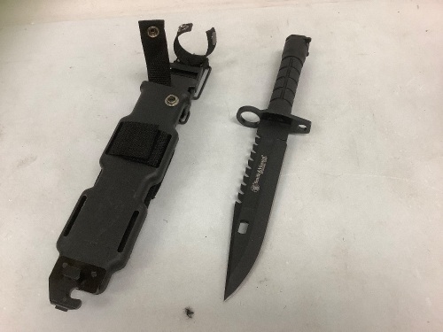 Smith&Wesson Special Ops Fixed Blade, E-Comm Return - Lot 41