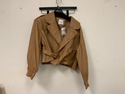 Violeta Womens Cropped Jacket, 3XL, Appears new, Sold as is - Lot 98