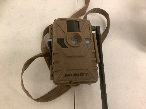 Muddy Trail Cam, E-Comm Return - Lot 113