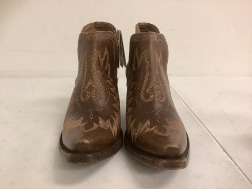 Ariat Womens Booties, Size 9, E-Comm Return - Lot 184