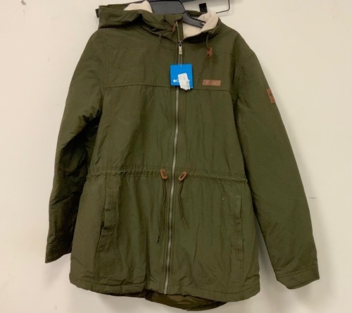 Columbia Womens Jacket, XL, Appears new, Sold as is - Lot 192