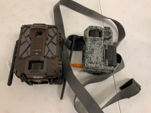 Lot of (2) Trail Cameras, E-Commerce Return, Sold as is - Lot 200