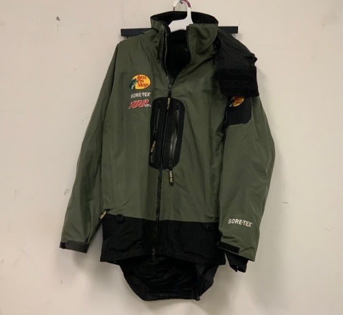 100mph Gore Tex Mens Rain Jacket, L, E-Commerce Return, Sold as is - Lot 207