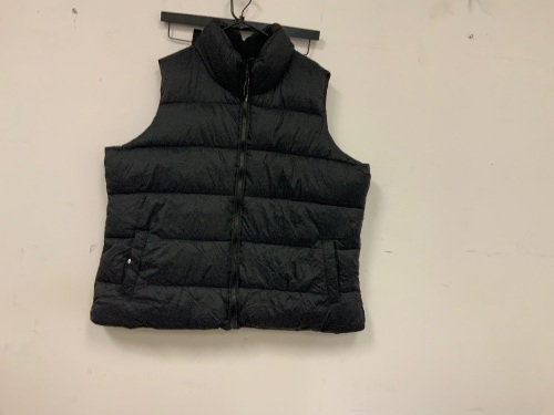 Old Navy Mens Puffer Vest, XXL, Appears new, Sold as is - Lot 249