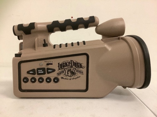Lucky Duck Predator Call, E-Comm Return - Lot 259
