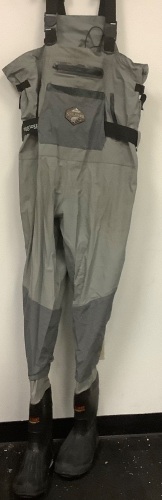 Frogg Toggs Waders for Men, Size 12, E-Comm Return - Lot 269
