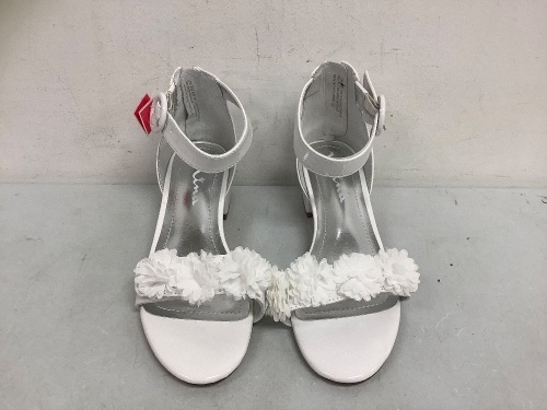 Nina Girls Heels, Size 5M, Appears New - Lot 592
