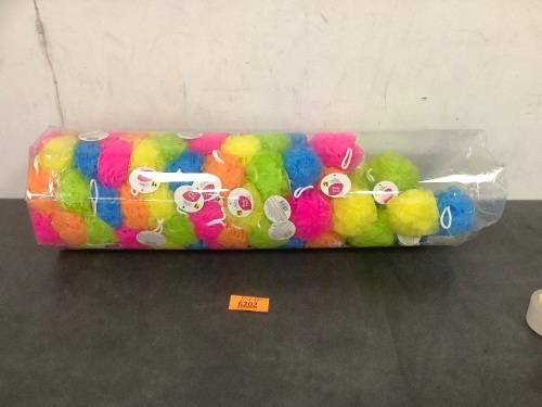 Container of Loofas - Lot 6202