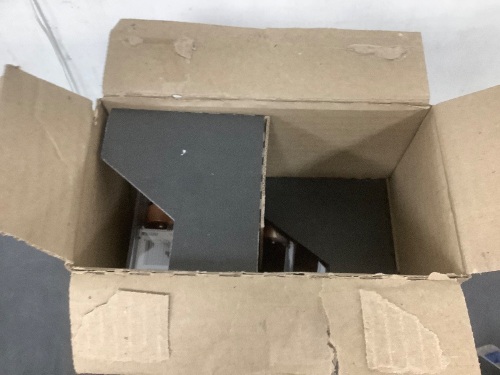 Box of Duracell Coppertop C-4 Batteries - Lot 6256