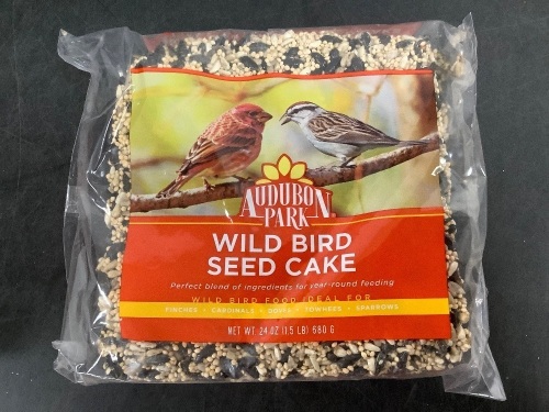 Box of Audubon Park 14362 Wild Bird Seed Cake, 24 oz - Lot 6430