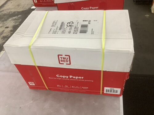 TRU RED 8.5" x 11" Copy Paper, 20 lbs., 92 Brightness, 5000 Sheets - Lot 553