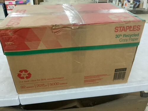 Staples 30% Recycled 8.5" x 11" Copy Paper, 20 lbs., 92 Brightness, 5000 Sheets  - Lot 559