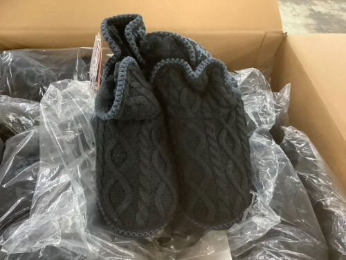 Lot of (9) Womens Bootie Slippers  - Lot 562