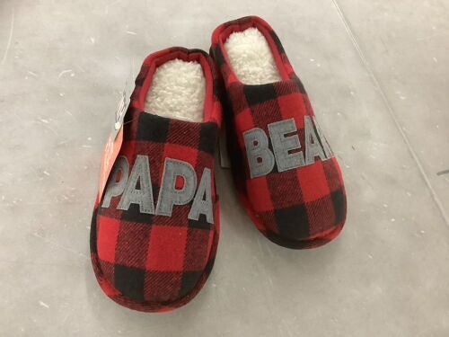 Lot of (10) Papa Bear Slippers  - Lot 661