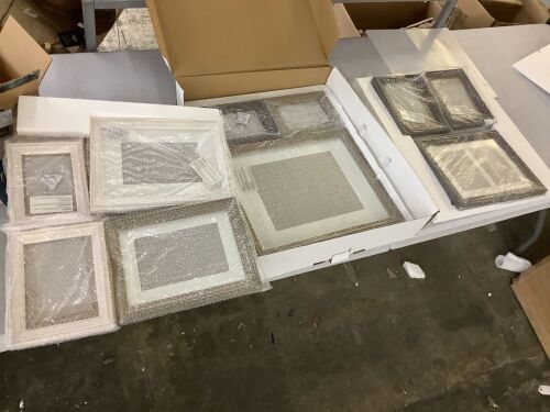 Set of Picture Frames - Lot 148