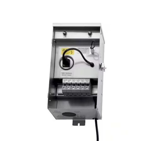 KICHLER Contractor Series 600-Watt Stainless Steel Low Voltage Outdoor Landscape Light Transformer  - Lot 501