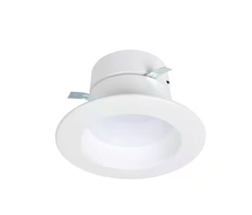 Lot of (32) HALO RL4 Series 4-inch Recessed LED Retrofit Module Selectable CCT and Lumens, Integrated LED Matte White - Lot 61