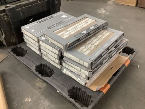 Lot of (13) Cases MSI Pietra Calacatta 12 in. x 24 in. Matte Porcelain Marble Look Floor and Wall Tile (16 sq. ft./Case) - 6 or More Cases Have Broken Pieces - Lot 176