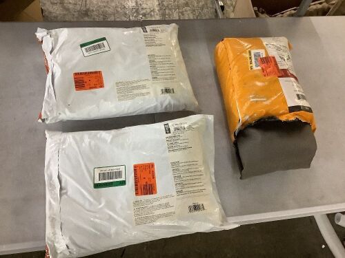 Lot of (2) Patio Chaise Lounge Covers & (1) Rectangular Dining Set Cover - Lot 177