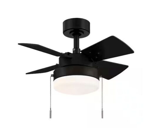 Hampton Bay Metarie II 24 in. Indoor Matte Black Ceiling Fan with Light - Lot 369