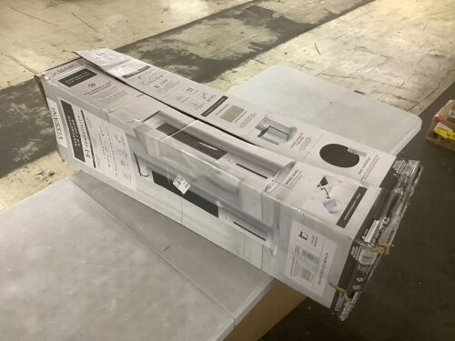 Vissani Evaporative Air Cooler - No Remote  - Lot 562