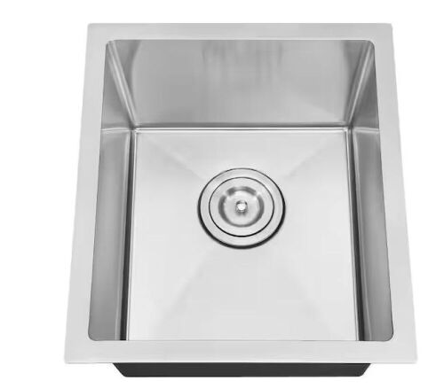 Attop Brushed Stainless Steel 15 in. Single Bowl Undermount Scratch-Resistant Nano Kitchen Sink With Strainer - Lot 225
