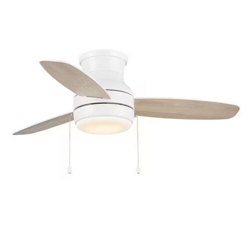 Hampton Bay Ashby Park 44 in. White Color Changing Integrated LED Matte White Indoor Ceiling Fan with Light and 3 Reversible Blades - Lot 537