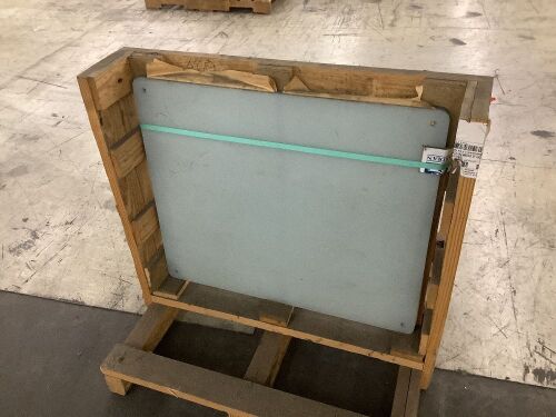 Lot of (5) Pieces of Glass  - Lot 135