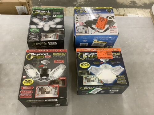 Lot of (4) Beyond Bright LED Light Bulb Fixtures - Lot 838